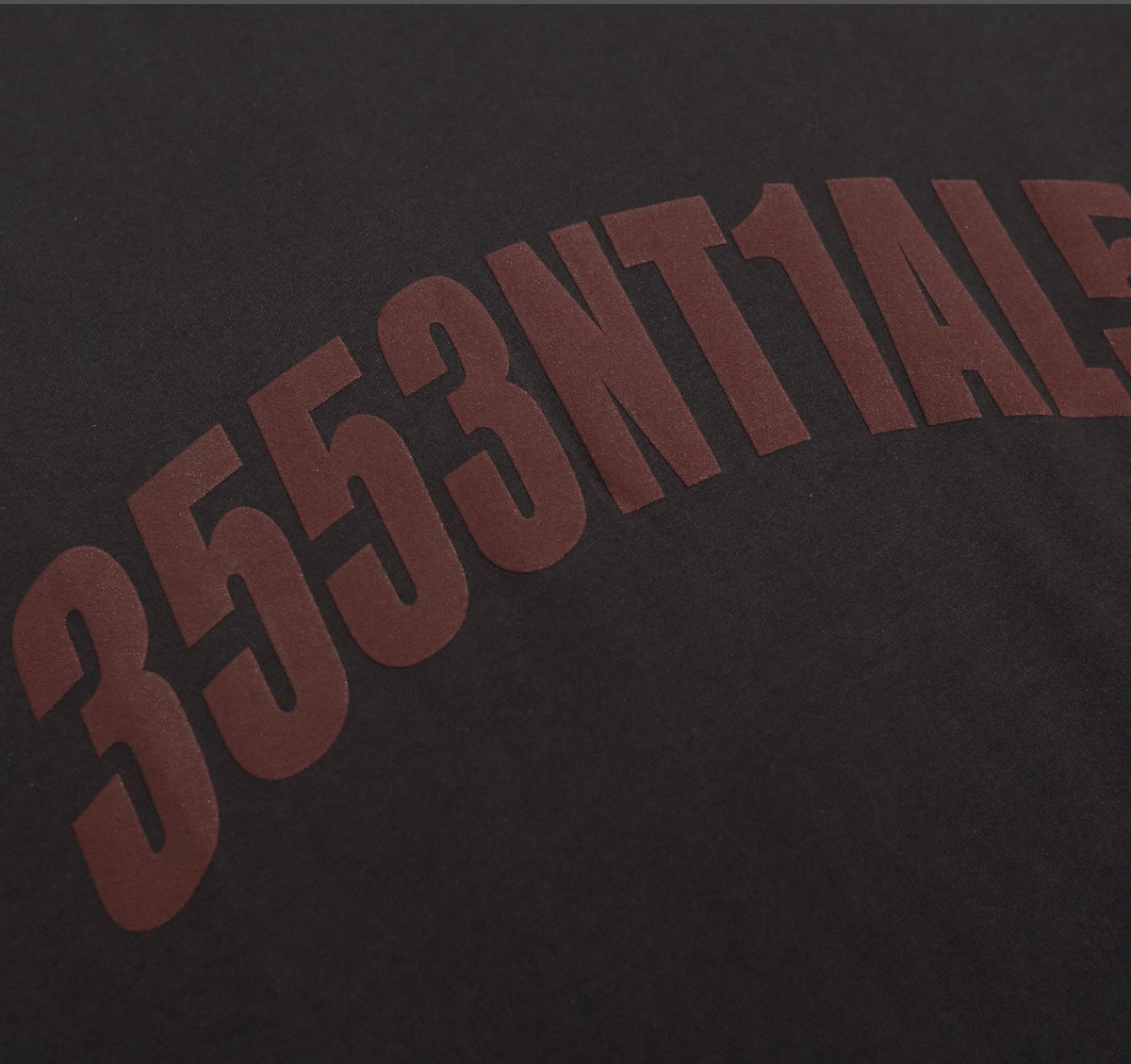 PLAYERA FEAR OF GOD ESSENTIALS CHICAGO