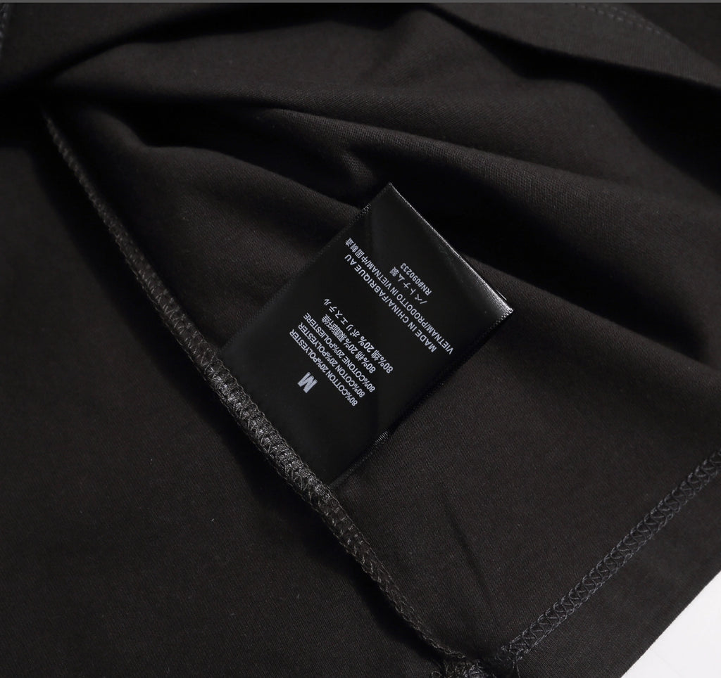 PLAYERA FEAR OF GOD ESSENTIALS CHICAGO