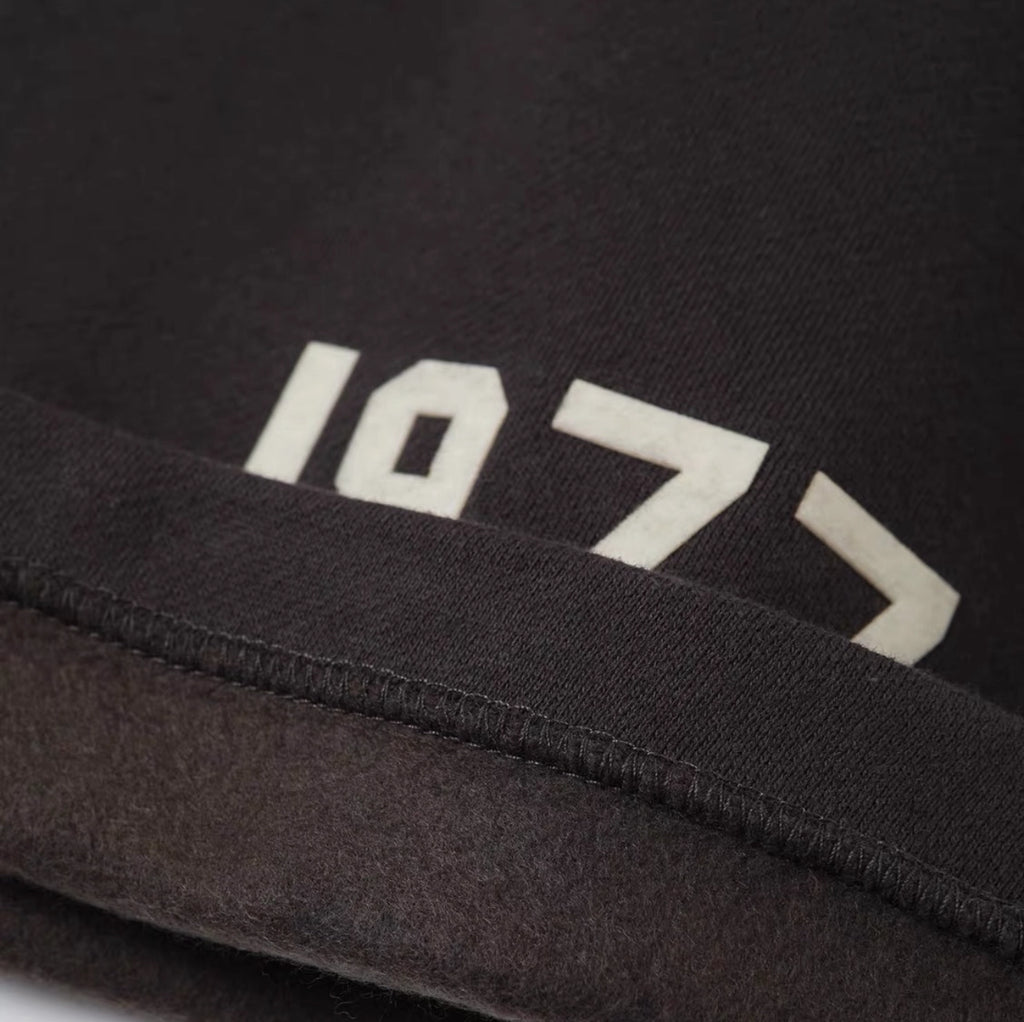 SHORT FEAR OF GOD ESSENTIALS 1977