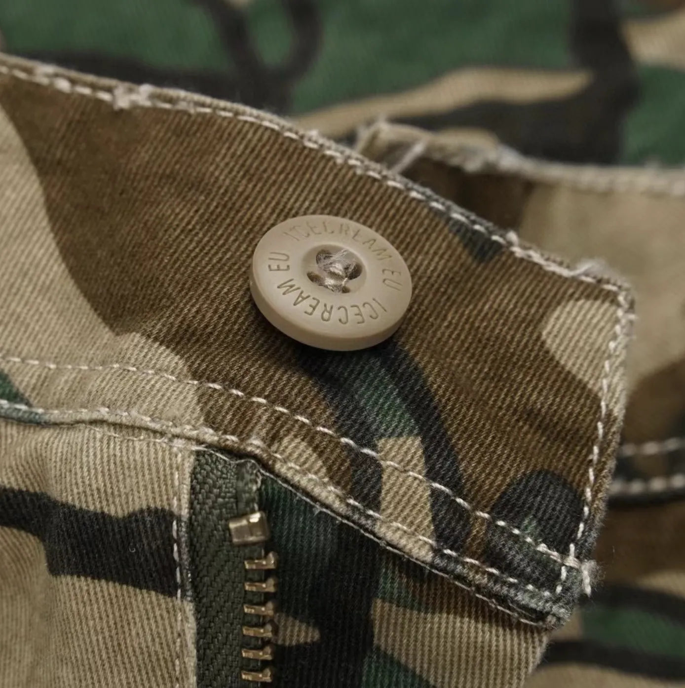 PANTALON CAMO ICE CREAM