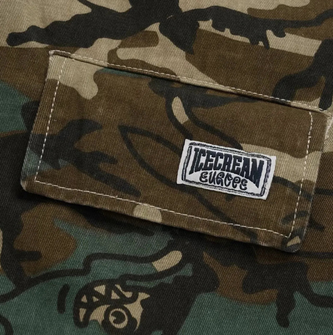 PANTALON CAMO ICE CREAM