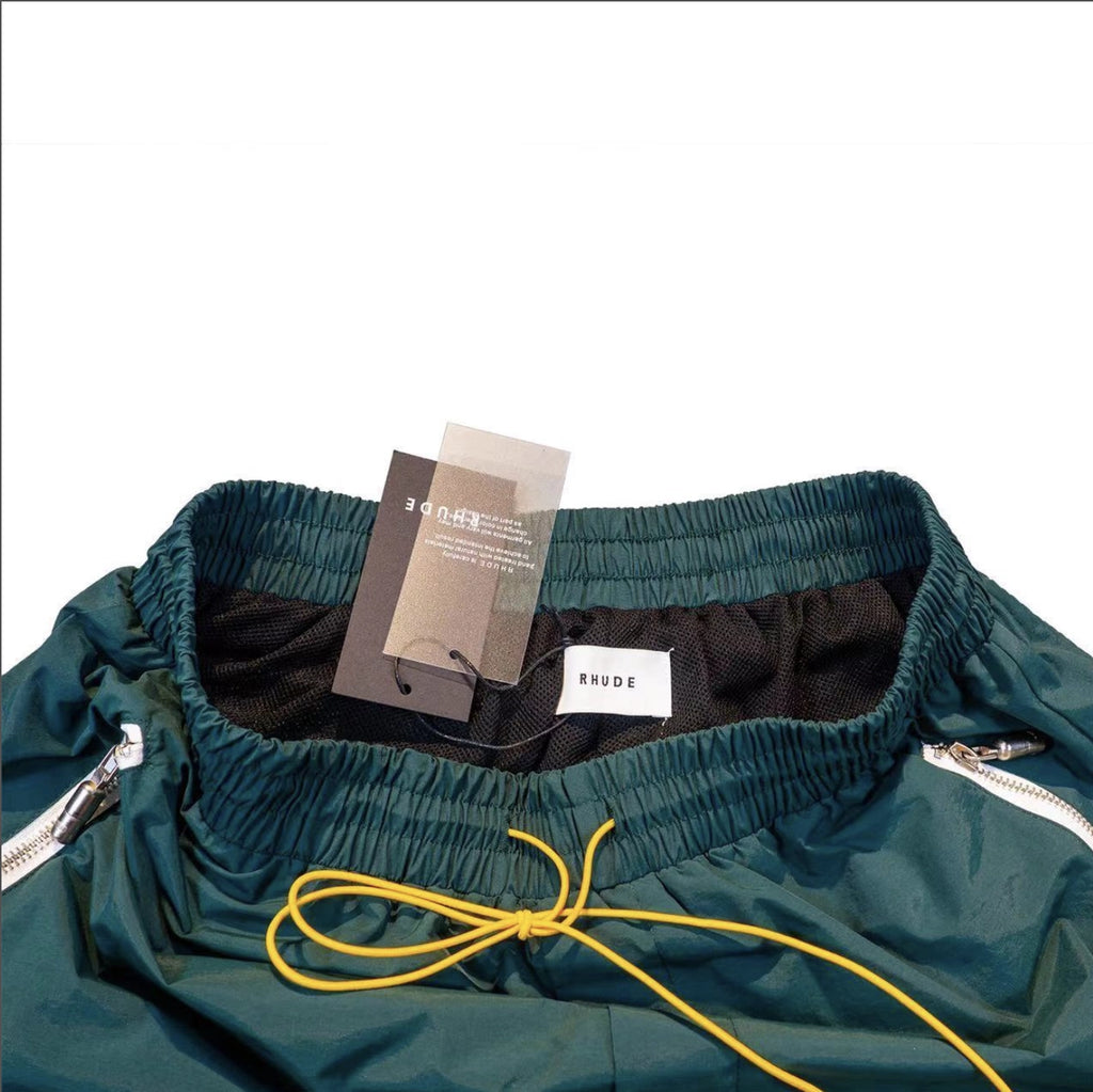 SHORT RHUDE