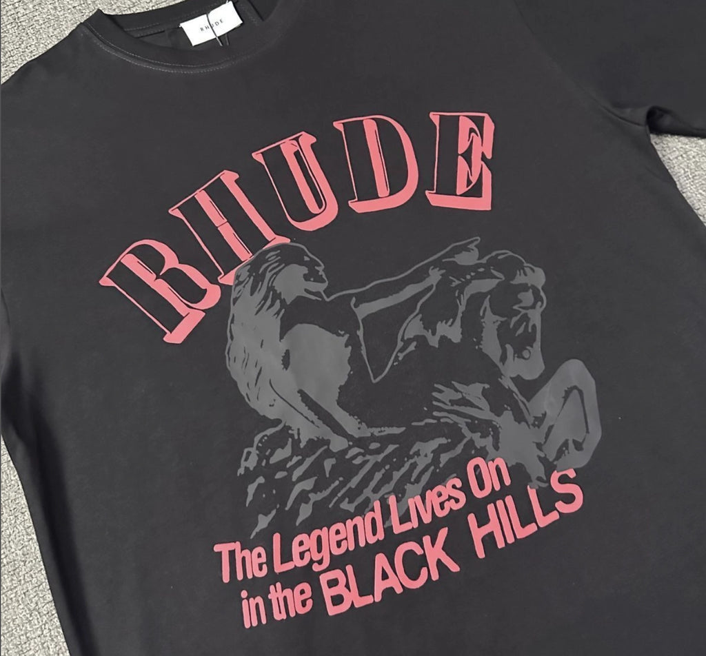 PLAYERA RHUDE BLACK HILLS